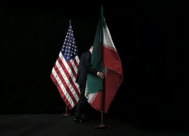 Iran-and-US-flags