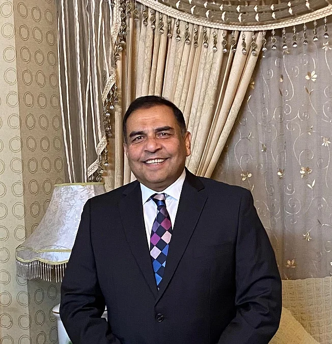 Taimur-Hossen-Khan-01