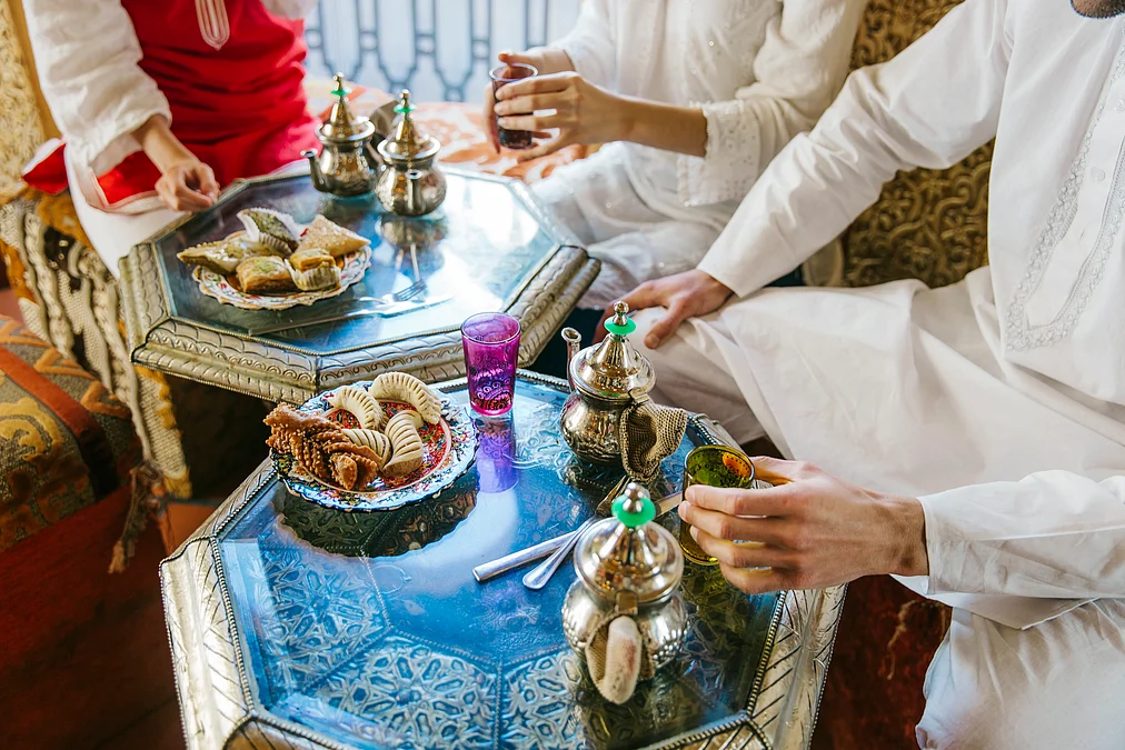 muslim-friends-restaurant-1