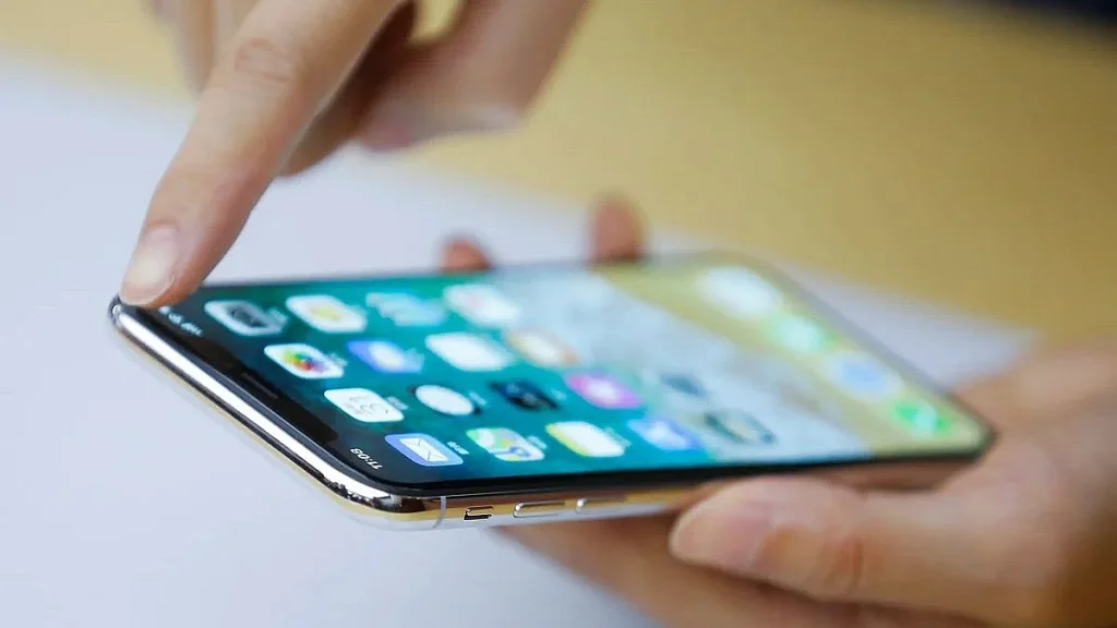 smartphones_Reuters