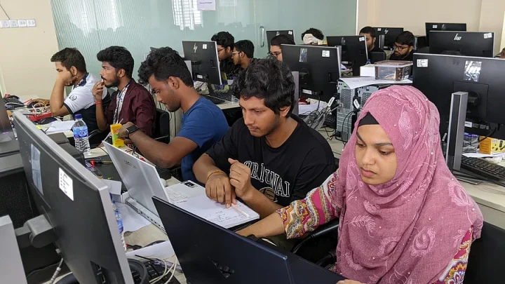 যুব উন্নয়ন অধিদপ্তরে সহকারী কর্মকর্তা পদে নিয়োগ, পদ ২৪২