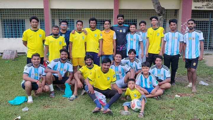 আক্কেলপুরে ব্রাজিল–আর্জেন্টিনা সমর্থকদের ফুটবল লড়াই