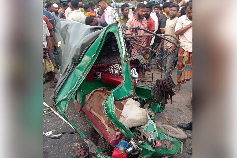 SIRAJGONJAccident