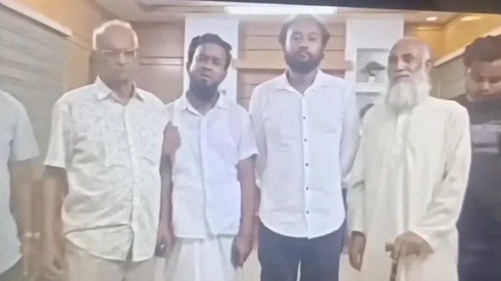 চাঁদাবাজির অভিযোগে আটক দুজনকে থানা থেকে ছাড়িয়ে নিলেন বিএনপি নেতা