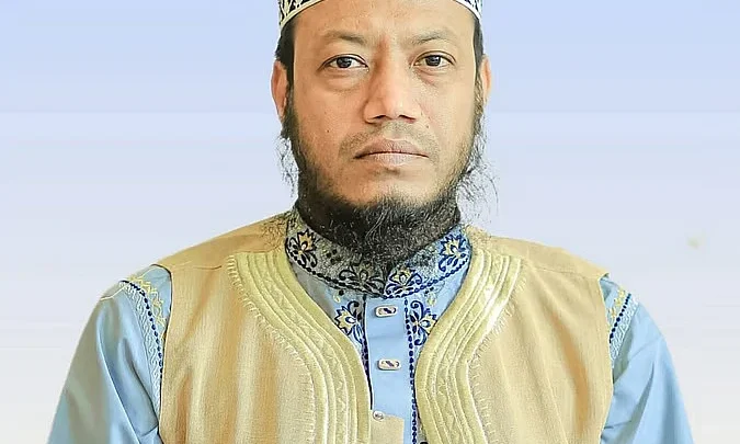 এমপি আমির হামজাকে আদালতে হাজির হওয়ার জন্য পত্রিকায় বিজ্ঞপ্তি প্রকাশের নির্দেশ