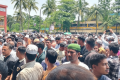 বেঁচে থাকা সহোদর পড়ালেন ৪ ভাইয়ের জানাজা, মৃত্যুর এক সপ্তাহ পর জানানো হলো মাকে