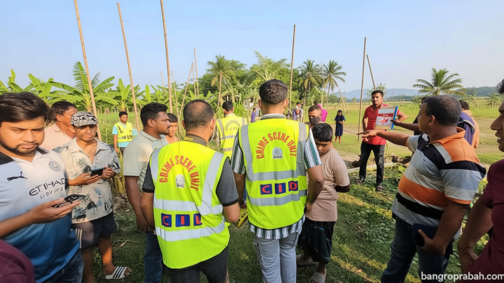 দুর্গন্ধের উৎস খুঁজতে গিয়ে পাওয়া গেল পুঁতে রাখা মা-মেয়ের লাশ