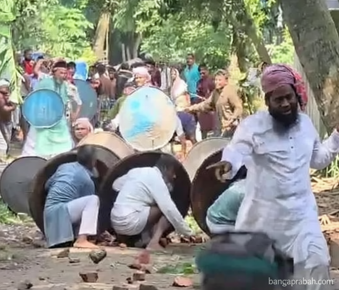 কোরবানির মাংস ভাগের স্থান নির্ধারণ নিয়ে ঈদগাহে সংঘর্ষ, আহত ৩০