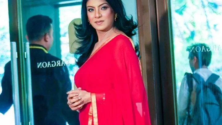 নতুন কী নিয়ে আসছেন মৌ