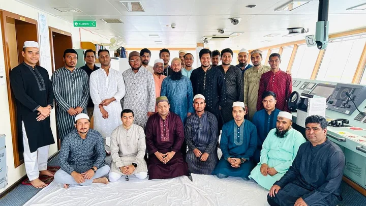ঈদুল আজহাও জাহাজে কাটল বাংলাদেশি নাবিকদের