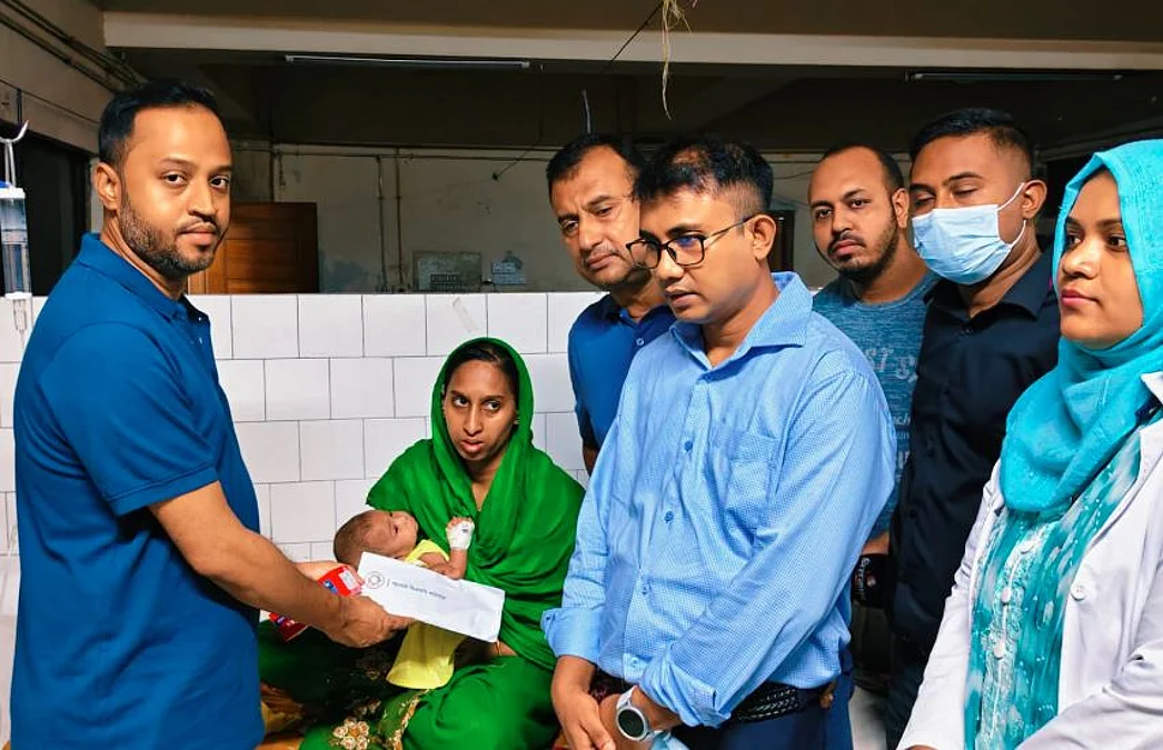 হামে আক্রান্ত শিশুটির পাশে দাঁড়ালেন জুবাইদা রহমান