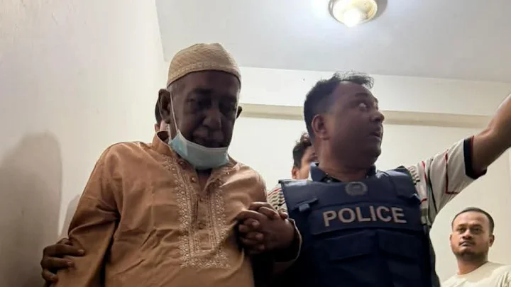 আবু সাঈদ হত্যা মামলায় রোকেয়া বিশ্ববিদ্যালয়ের সাবেক উপাচার্য গ্রেপ্তার
