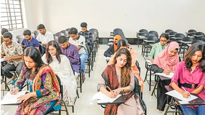 চাকরির পরীক্ষায় বাংলা প্রশ্নের সমস্যা যেখানে