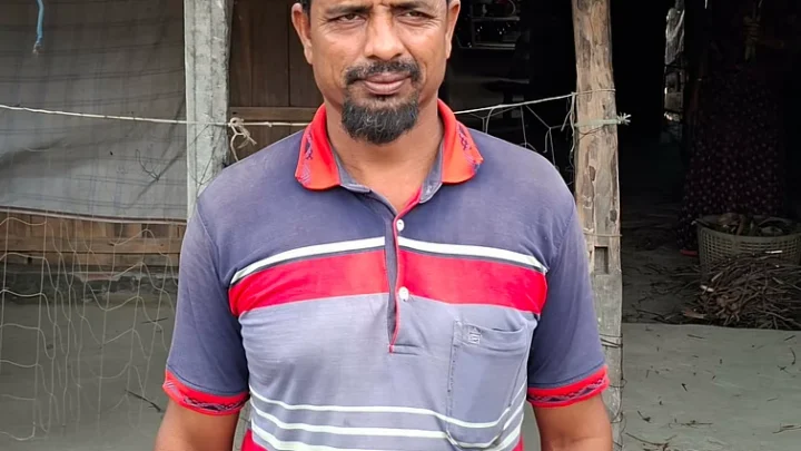 বাঘের থাবা থেকে ছেলে জিয়ারুলকে বাঁচাতে প্রাণ দিয়েছিলেন বাবা