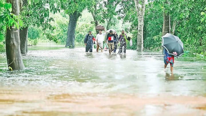 সমুদ্রপৃষ্ঠ এক মিটার উঁচু হলেই বহু জেলা তলাবে; তার পরও বসে থাকবে বাংলাদেশ!