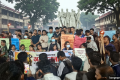 এক দেশে দুই নীতি চলতে পারে না