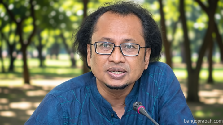 প্রধানমন্ত্রীর তথ্য উপদেষ্টাকে দিল্লিতে প্রবেশে বাধা