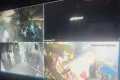 বাড়ির বাইরে সিসি ক্যামেরা বসিয়ে পুলিশের ওপর নজরদারি, ভেতরে বসত মাদকের আসর