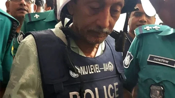জামিন পেলেও কারাগার থেকে মুক্তি পাননি অধ্যাপক আবুল বারকাত