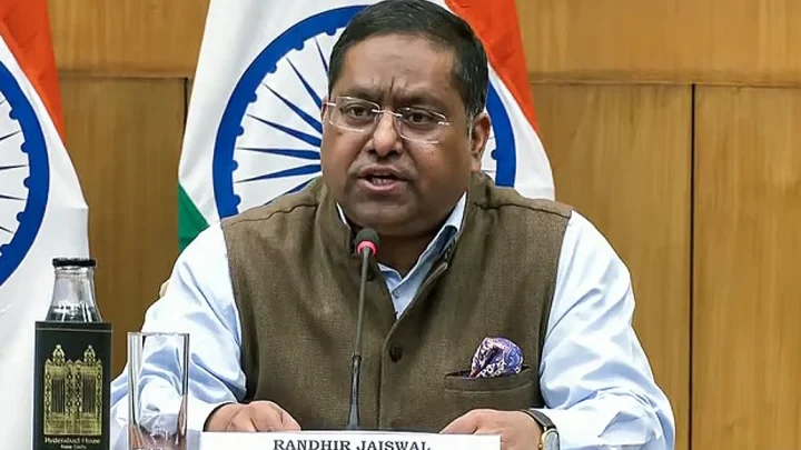 বাংলাদেশে পুশ ইন নিয়ে প্রশ্নে জয়সোয়াল বললেন, অবৈধ বিদেশিদের বিতাড়ন হচ্ছে আইন অনুযায়ী