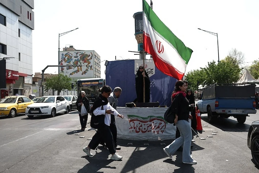 Iran-UAE-1