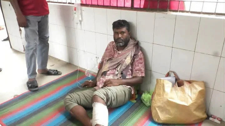 কুষ্টিয়ায় গড়াই নদে বালু অপসারণের সময় দুর্বৃত্তদের গুলি, ৪ শ্রমিক আহত