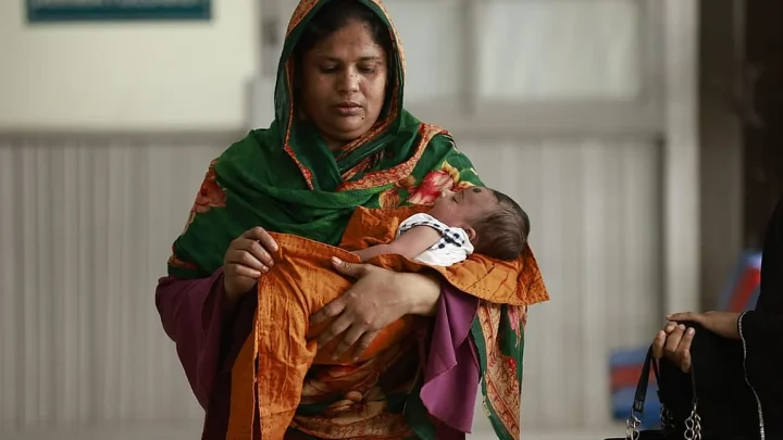 টিকা দেওয়ার পর এখনো থামেনি হাম