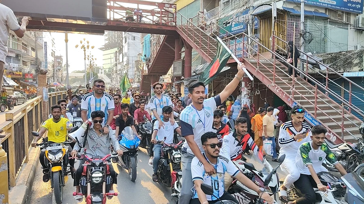 RAJSHAHIfootball-rally1