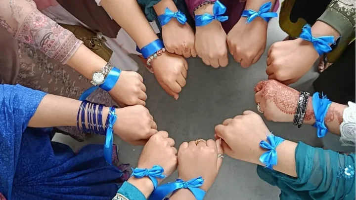 নীল ফিতায় ‘বাঁধা পড়ল’ আষাঢ়ের প্রথম দিন