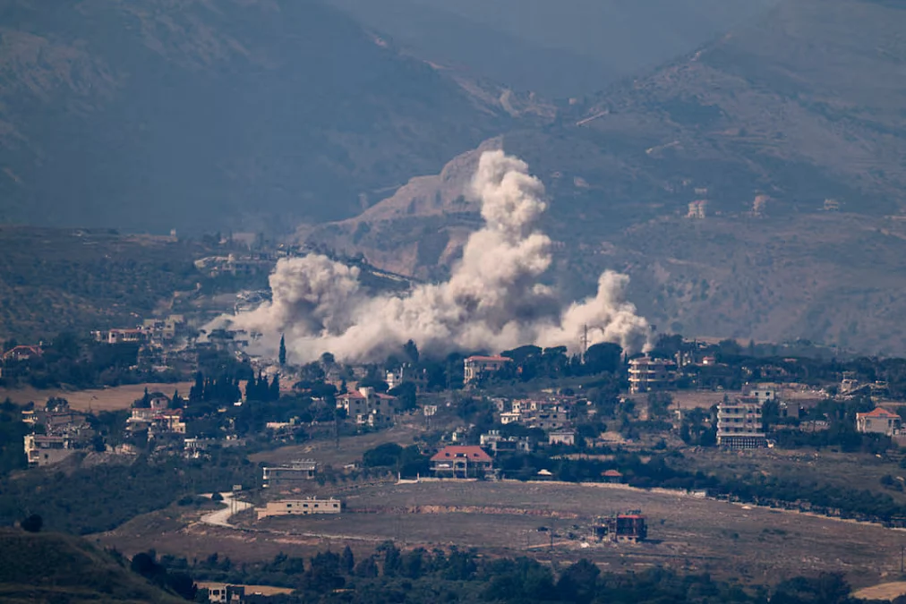 Smoke-rises-in-Lebanon