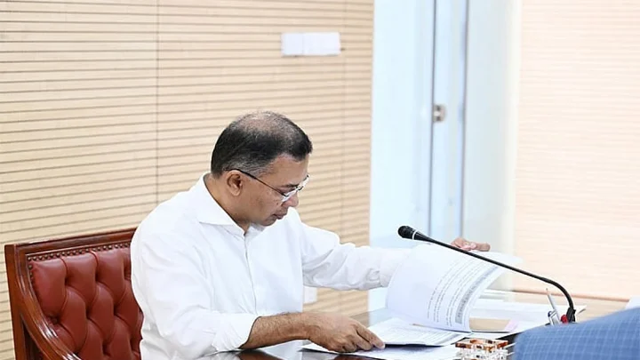 ঢাকার ৪ বাস টার্মিনাল সরানোর নির্দেশ প্রধানমন্ত্রীর
