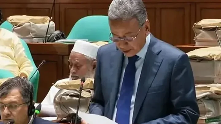 ‘মূল্যস্ফীতির চাপ মোকাবিলা করা সরকারের প্রধান অগ্রাধিকার’