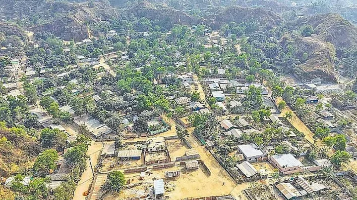 জঙ্গল সলিমপুরে ১০ কিলোমিটারের চারটি পাকা সড়ক হচ্ছে