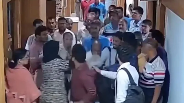 পিডিবির নারী প্রকৌশলীর সঙ্গে দুর্ব্যবহারের অভিযোগ, চার শ্রমিককে বদলি