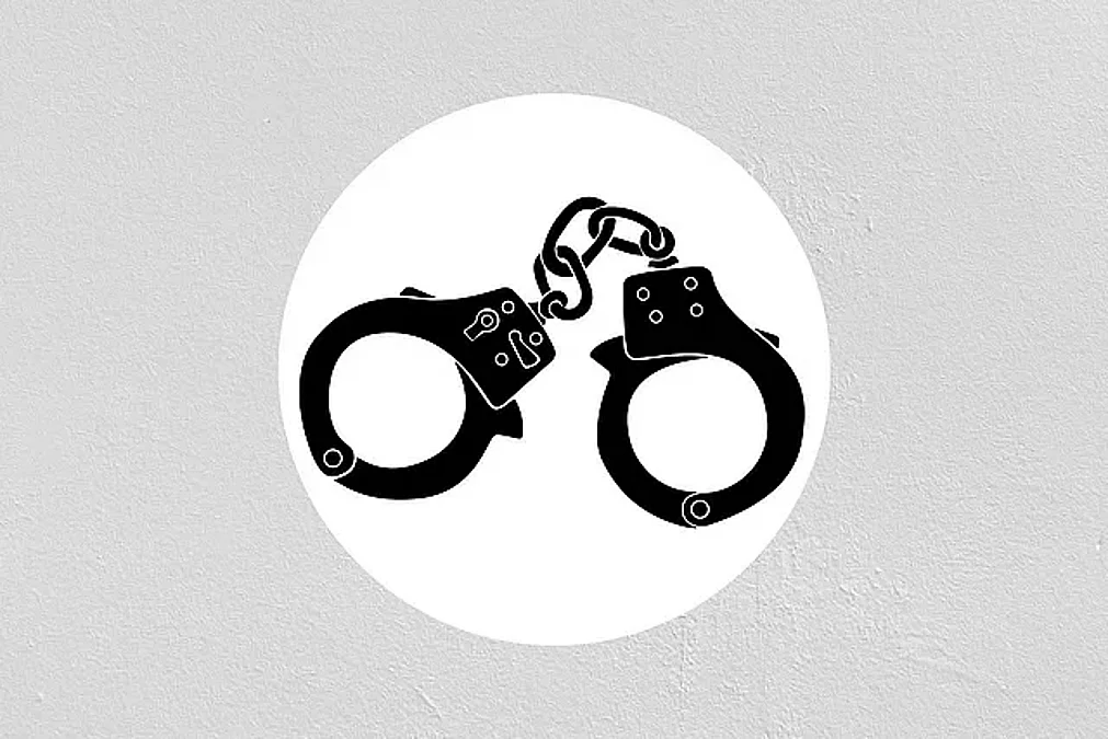 arrest-logo
