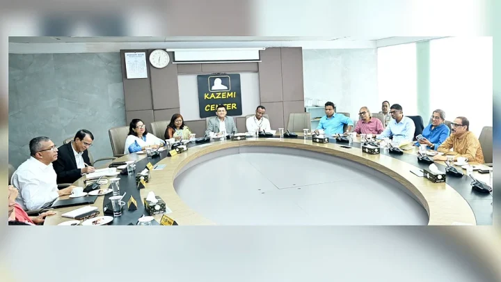 ব্যাংক কোনো রাজনৈতিক দলের হবে না