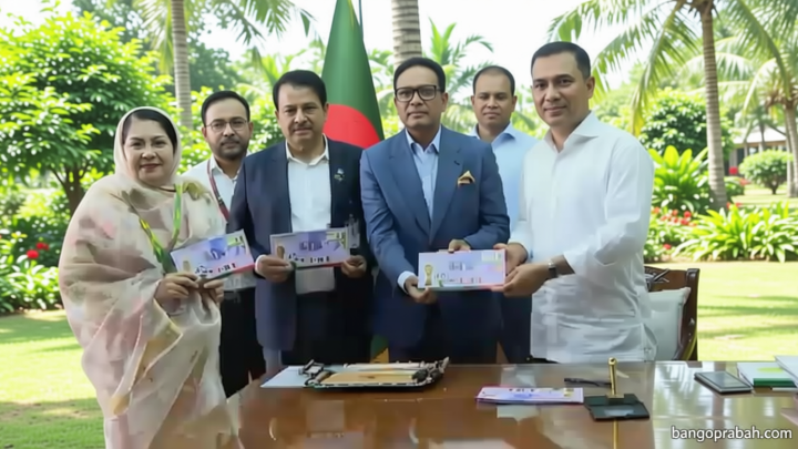 বিশ্বকাপ ফুটবল উপলক্ষে ১০ টাকার স্মারক ডাকটিকিট উন্মোচন করলেন প্রধানমন্ত্রী