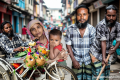হুইলচেয়ারে জামালের ভ্রাম্যমাণ দোকান, ভিক্ষা ছাড়ার লড়াইয়ে নতুন জীবন