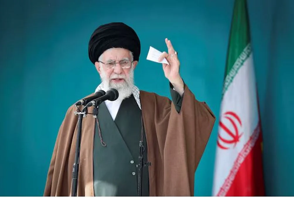 khamenikkkk