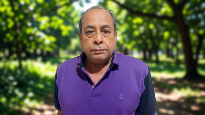 আটক সাবেক সেনা কর্মকর্তা মোজাফফর হোসেনকে সেনাবাহিনীর কাছে হস্তান্তর করল ডিবি