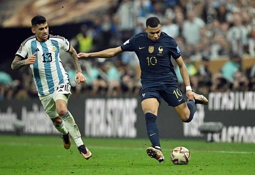 2022-12-18T171235Z190272931UP1EICI1BSWGJRTRMADP3SOCCER-WORLDCUP-ARG-FRA-REPORT