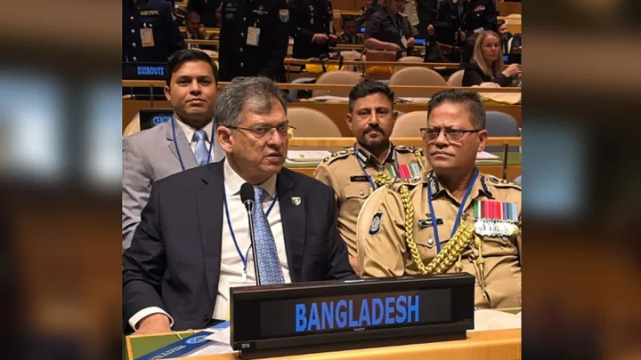 নিরাপত্তা চ্যালেঞ্জ মোকাবিলায় জোরালো বৈশ্বিক সহযোগিতার আহ্বান স্বরাষ্ট্রমন্ত্রীর