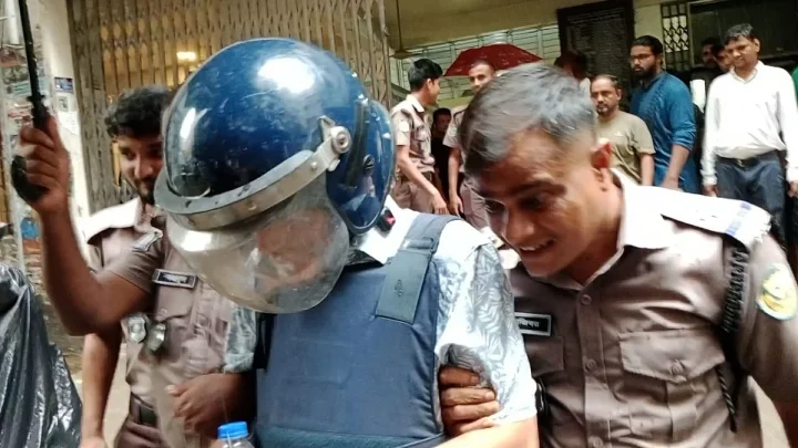 সাবেক সিনিয়র সচিব জিয়াউলকে গ্রেপ্তার দেখানোর আবেদনের শুনানি পেছাল