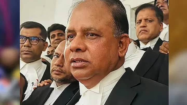 অধ্যাপক জাফর ইকবালকে ‘জ্ঞানপাপী’, ‘শিক্ষক নামের কলঙ্ক’ বললেন চিফ প্রসিকিউটর