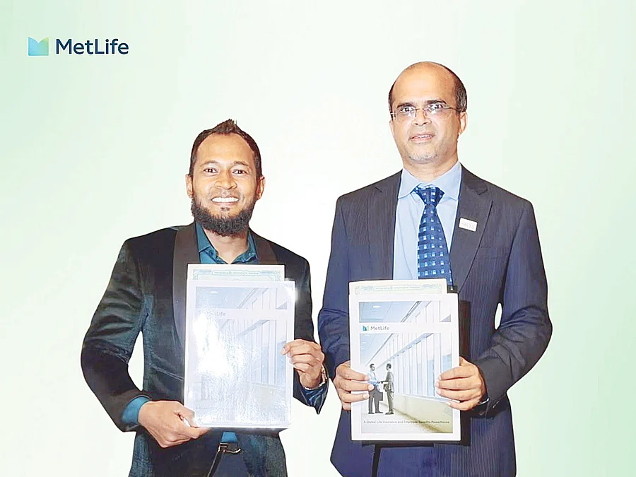 17-08-26-METLIFE-MUSHFIQUR-RAHIM063221