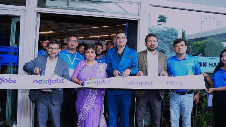 ‘নেক্সটজবজ ক্যারিয়ার সামিট ও জব ফেস্ট’: অংশ নিলেন হাজারো চাকরিপ্রার্থী ও শতাধিক প্রতিষ্ঠান