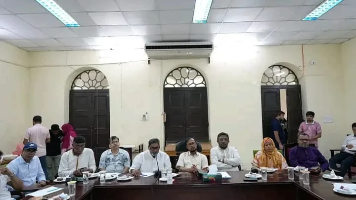 রাজনৈতিক সহাবস্থান নিশ্চিত করতে জগন্নাথ বিশ্ববিদ্যালয়ে ‘কোড অব কন্ডাক্ট’ প্রণয়নের সিদ্ধান্ত