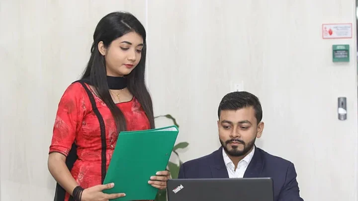 ইউনাইটেড কমার্শিয়াল ব্যাংকে চাকরি, পদায়ন চট্টগ্রাম-ঢাকা-সিলেটে, আবেদন ৮ সেপ্টেম্বরের মধ্যে