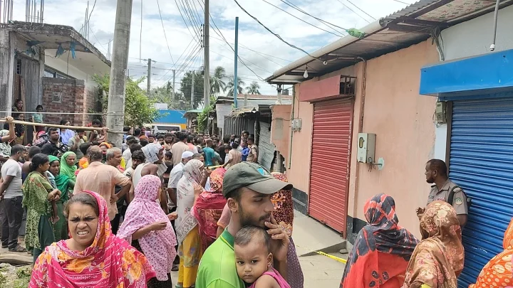 রিকশার গ্যারেজে মালিকের রক্তাক্ত লাশ, মাথায় আঘাতের চিহ্ন