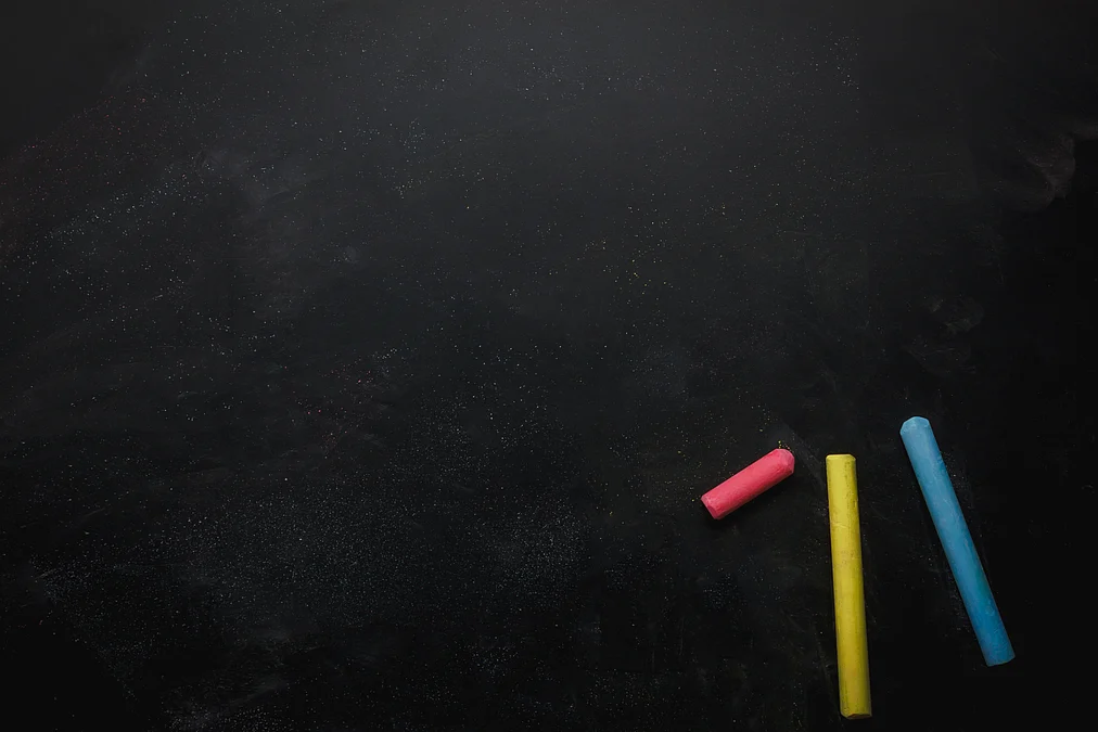 top-view-chalk-board